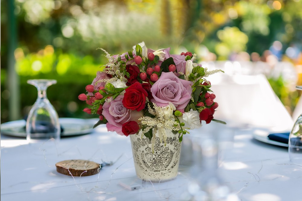 How To Create A Stunning DIY Floral Centerpiece On A Budget